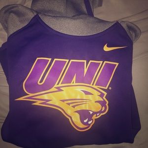 UNI Nike Therma fit Hoodie